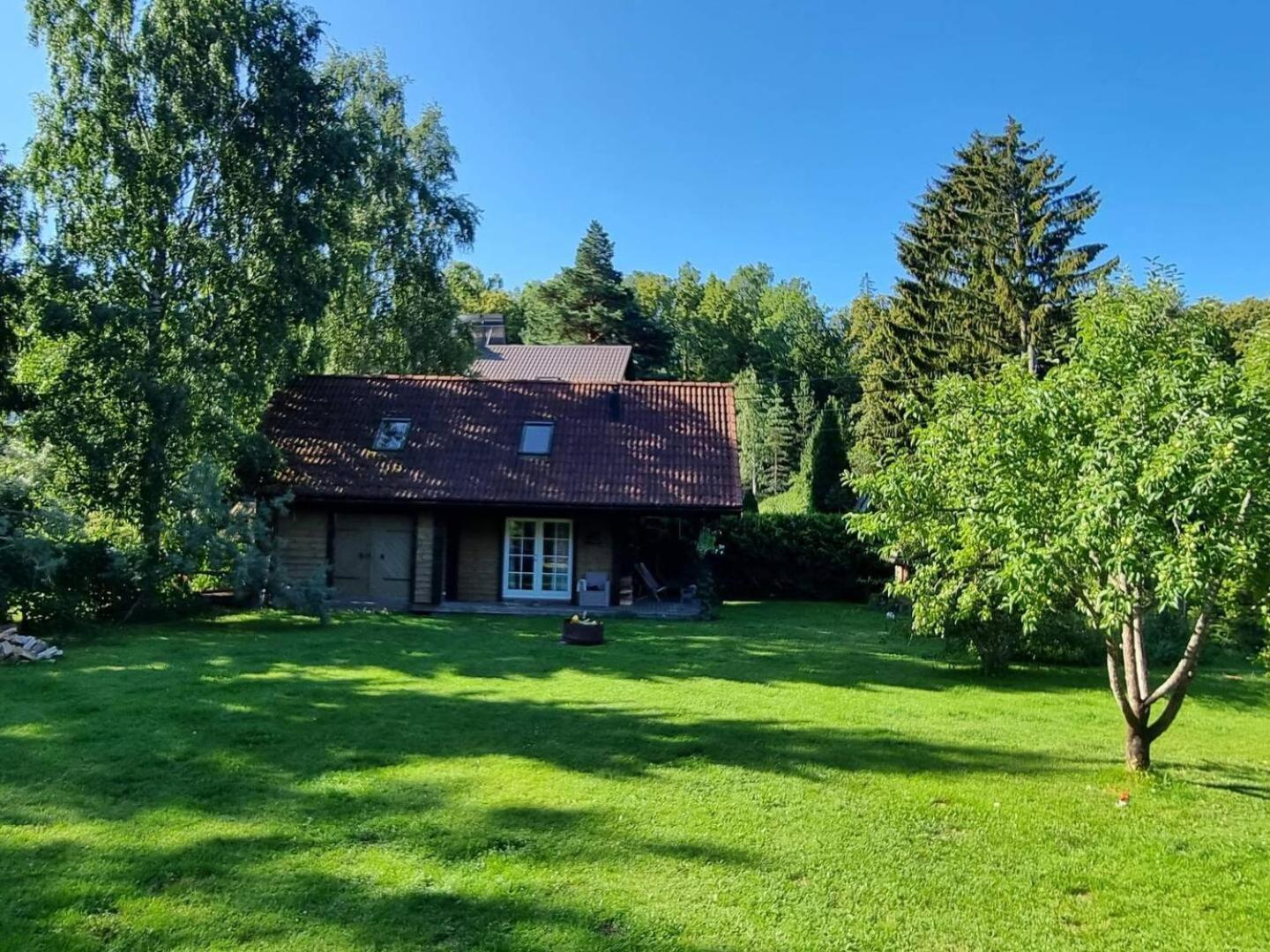 Norwegian Guesthouse Haapse Buitenkant foto